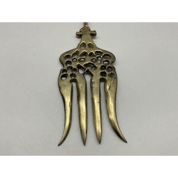 Montagnani Vintage Italian Ornate Brass Serving Pieces Set of 3 Collectible - Picture 15 of 16